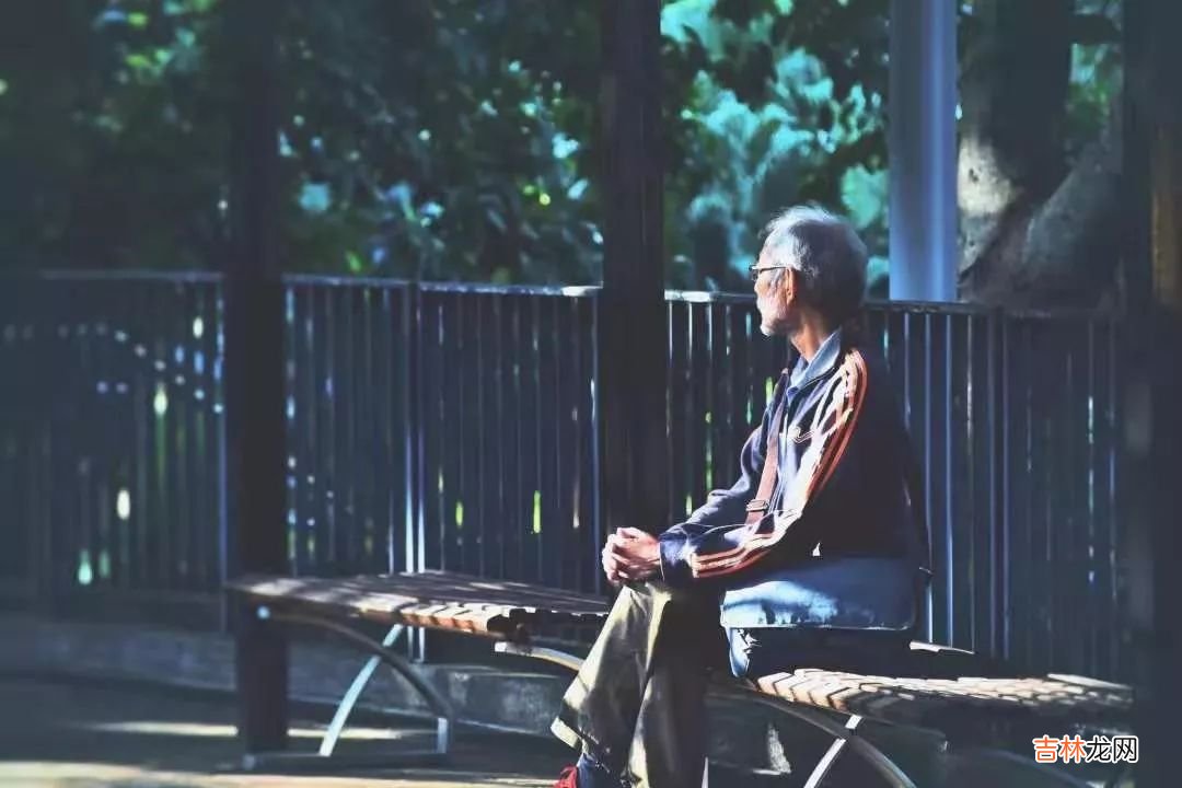 老总失业送外卖,中年人的焦虑真的是道无解题
