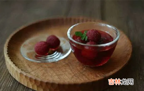 杨梅泡酒用多少度的酒最好