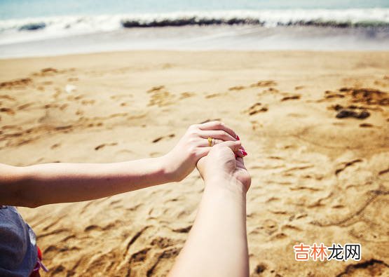 松柏木命和路旁土命的婚配好吗，这两者十分相配