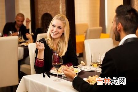 初次约会聊什么好 初次约会注意事项