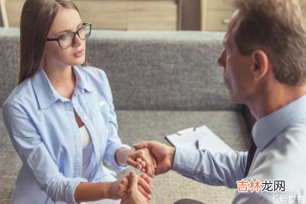 出轨男人的表现和心态 男人出轨的原因