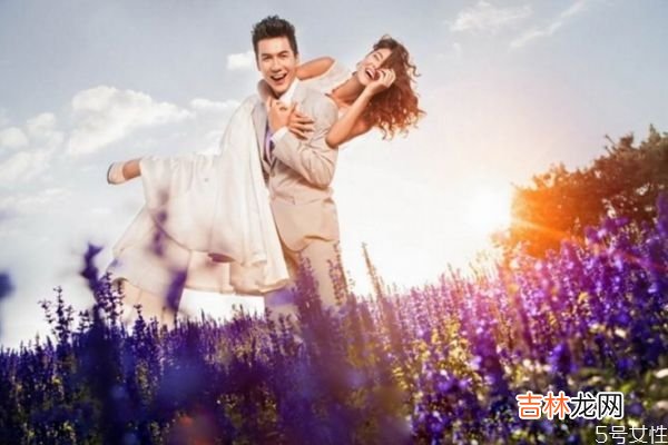 拍婚纱照前的准备工作有哪些 拍婚纱照之前需要准备什么