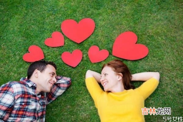结婚后跟公婆一起住会怎么样 应不应该和公婆住一起