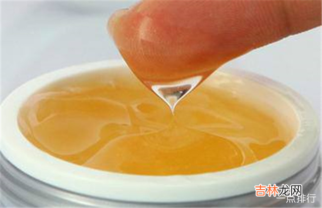 脚裂口是什么原因 治愈脚裂的10种方法
