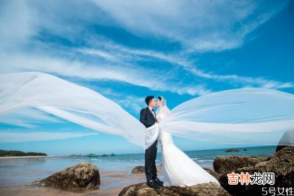 闪婚是指多久结婚 闪婚的意义