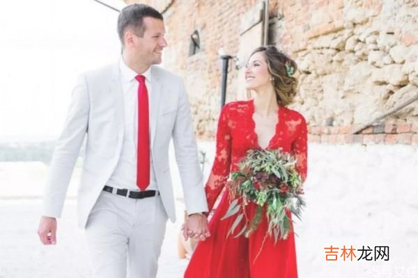 女方结婚回门穿什么衣服 结婚三天回门要买什么礼物