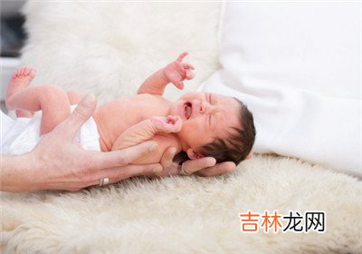 2019年国庆农历九月初三出生的男宝宝如何起名？