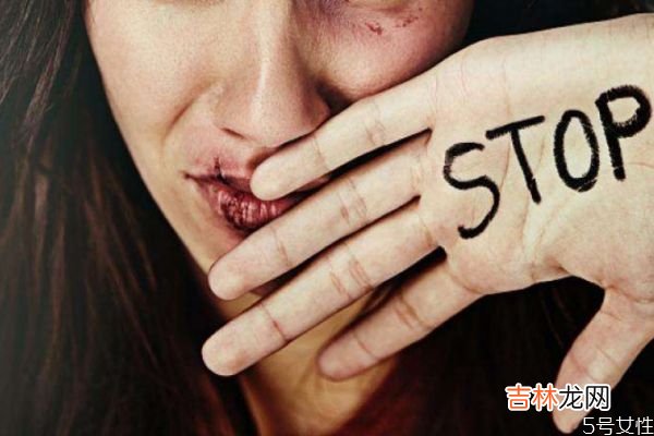 打了一个耳光算家暴吗? 打到什么程度算家暴