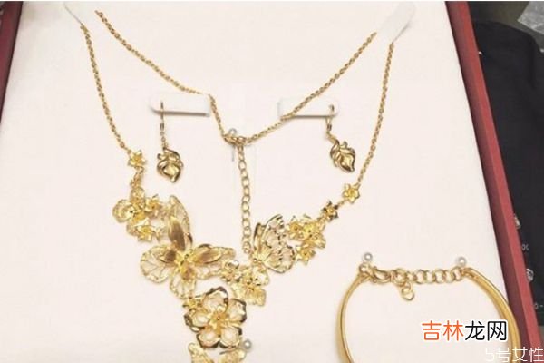 三金和婚戒是一回事吗? 结婚戒指和订婚三金的区别