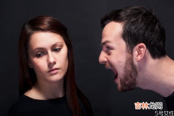 夫妻吵架对孩子的影响 夫妻经常吵架对孩子危害