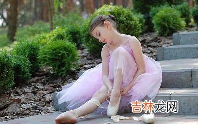2020年四月十八日母亲节出生的女宝宝怎么起名？
