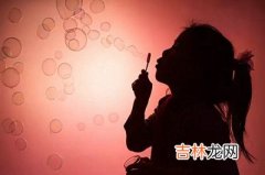 2020年大年初一春节出生五行缺火的女孩取名怎么起？