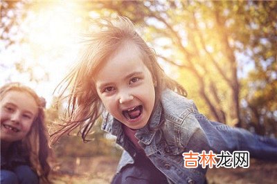 2020鼠年闰四月十七日出生女孩怎么起名?