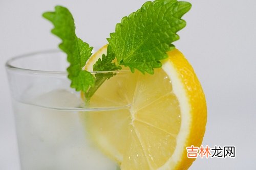 水瓶男有哪些致命弱点,博爱滥情