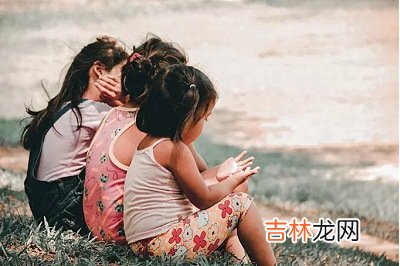 2020庚子鼠年闰四月二十九日出生女孩怎么起名？