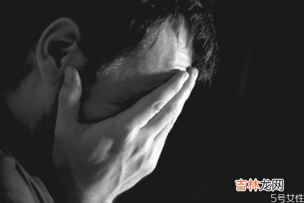 老公伤心了应该怎么办? 伤了老公的心如何补救