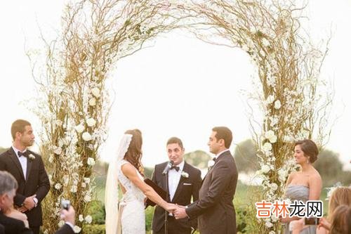 嫁有钱人为什么比穷人好 维持夫妻感情的是什么？