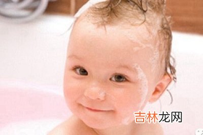 2020鼠年六月二十八日出生男孩如何起名?