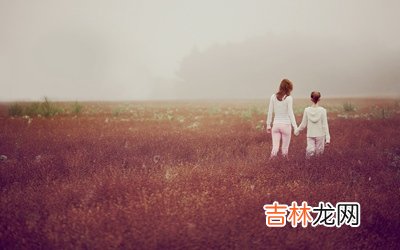 2020庚子鼠年八月初六日出生的女孩怎么起名？