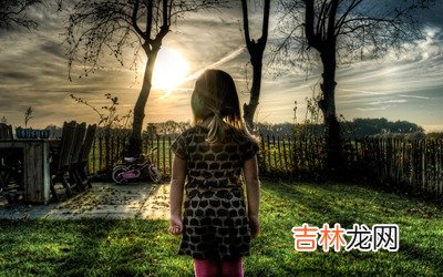 2020庚子鼠年八月初六日出生的女孩怎么起名？