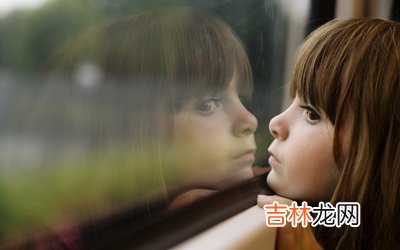 2020庚子年农历八月初七日出生的女孩怎么起名？