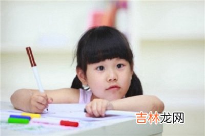 2020鼠年五一出生的五行缺火女孩取什么名字比较好？