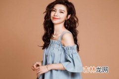 女士夏天时尚衣服搭配