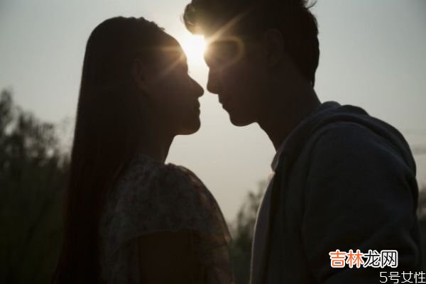 怎样让老婆更在乎自己 老婆还在乎你的表现