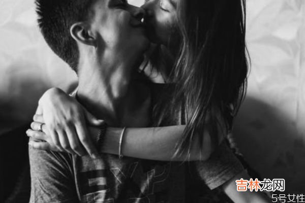 夫妻生活太平淡怎么办？ 如何增加夫妻感情