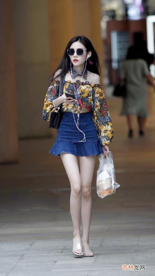 果冻鞋是什么-搭配什么裤子和裙子好看？