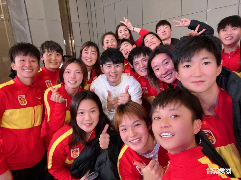 张杰微博超话 张杰微博女足