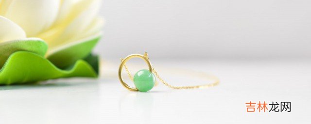翡翠的黑点叫什么名字  翡翠的黑点的名字叫什么