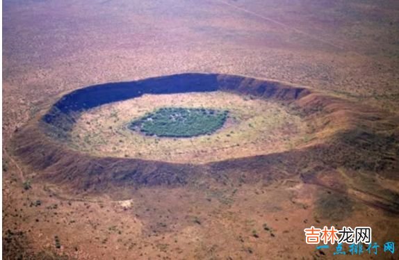 世界上最大的10个陨石坑排行榜第9个看得人心慌