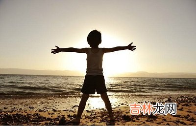 2020庚子鼠年十月二十六日出生的男孩怎么起名？