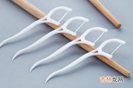 经常使用牙线的危害