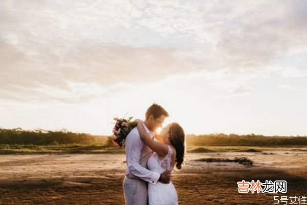 如果老公提离婚是真想立马离吗？ 男的想彻底离婚的表现