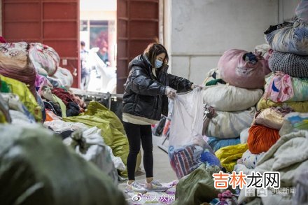 旧衣服回收有钱赚吗 回收旧衣服1吨赚多少
