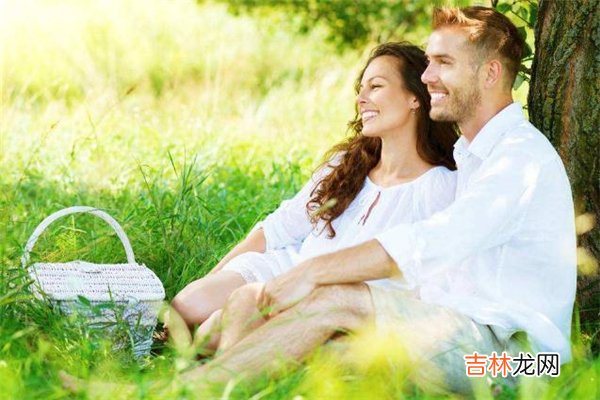 为什么男人朋友圈不发老婆照片 男人朋友圈不发老婆的原因