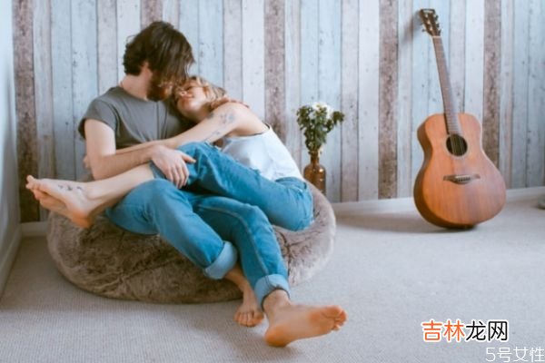 夫妻凑合过日子的表现 搭伙过日子的婚姻表现