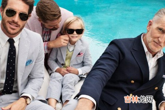 衣服上两个bb是啥牌子