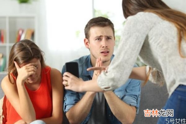 怎样对付无赖暴躁老公 对付无赖老公的最狠的办法