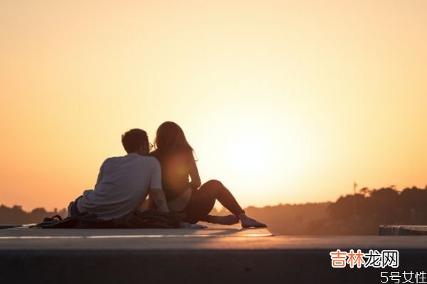 吵架后这些表现说明他真的爱你 吵架时对方爱你的表现