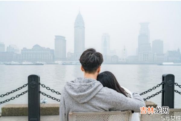 吵架后这些表现说明他真的爱你 吵架时对方爱你的表现