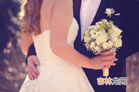 免费生辰八字算命_男人如何避免未来婚姻不顺