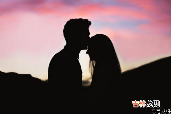 跟婆婆闹翻需要离婚吗？ 婆婆不尊重媳妇的表现