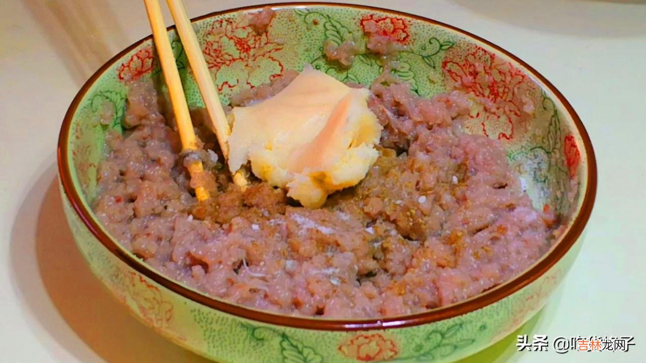 鲅鱼饺子馅的做法 鲅鱼饺子馅怎么做