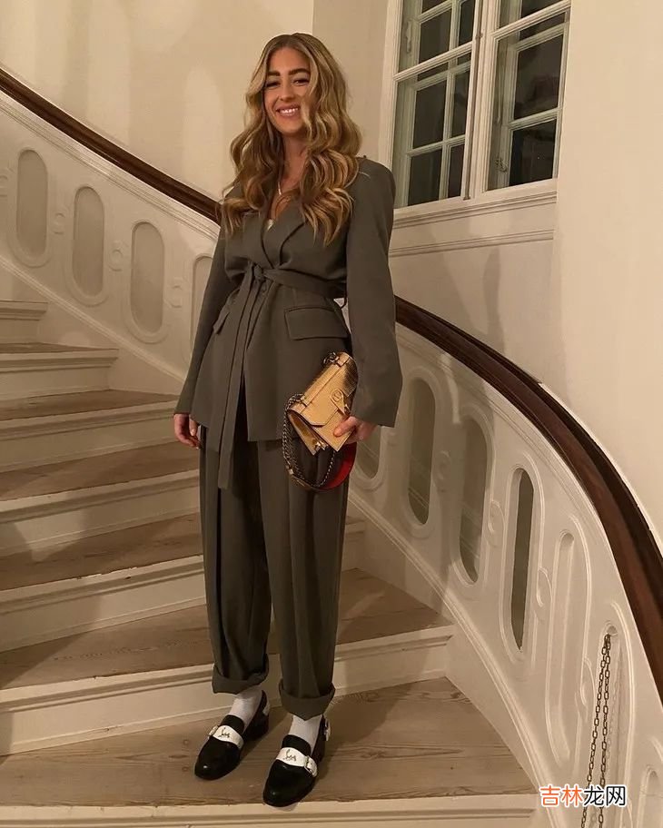 单鞋搭配什么袜子 单鞋搭配新款