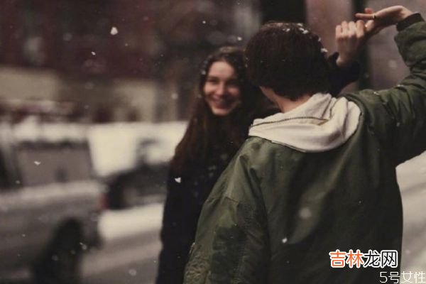 跟老公吵架分床睡好吗？ 怎么对付分床睡的老公