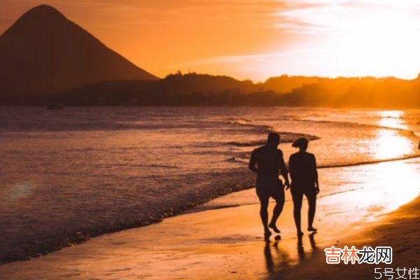 婚前出轨需要追究吗？ 婚前出轨值得原谅吗？