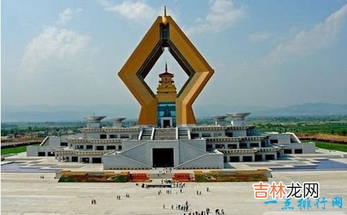 中国十大最丑建筑排行 让人槽点满满的建筑造型！